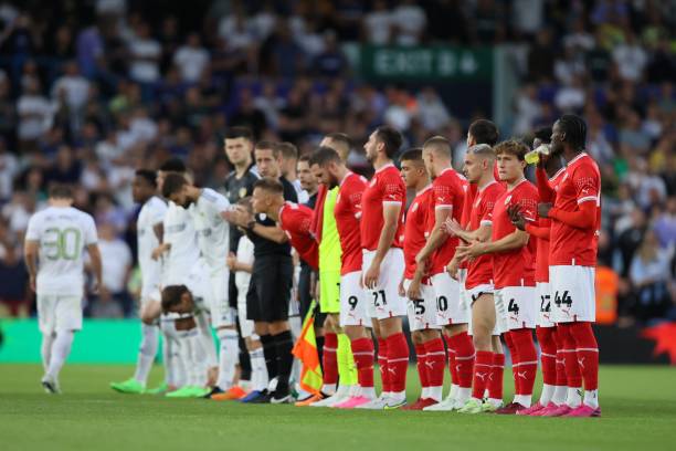 起了广泛关 起了广泛关