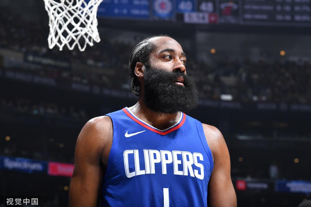 充满活力的 充满活力的