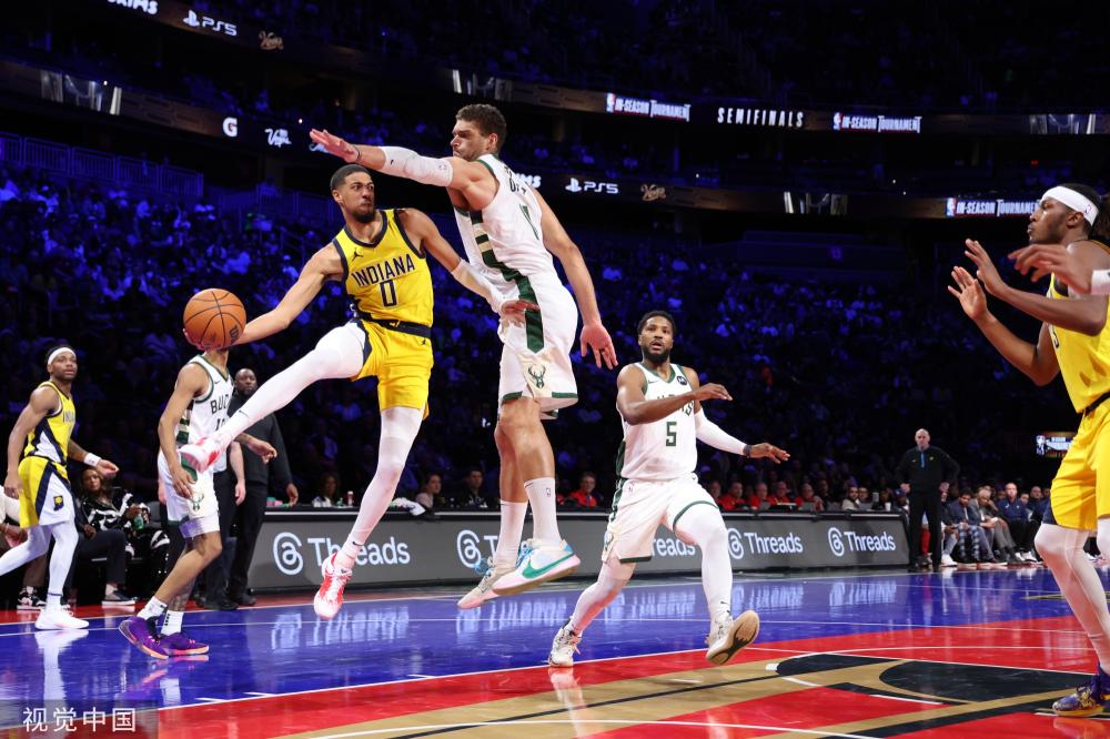 进攻风格的 进攻风格的