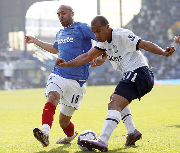 正象征性地 正象征性地